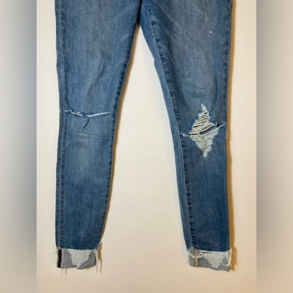 Joe's Women's Distressed Icon Rhea Mid Rise Skinny Cuff Crop Jeans SZ 24